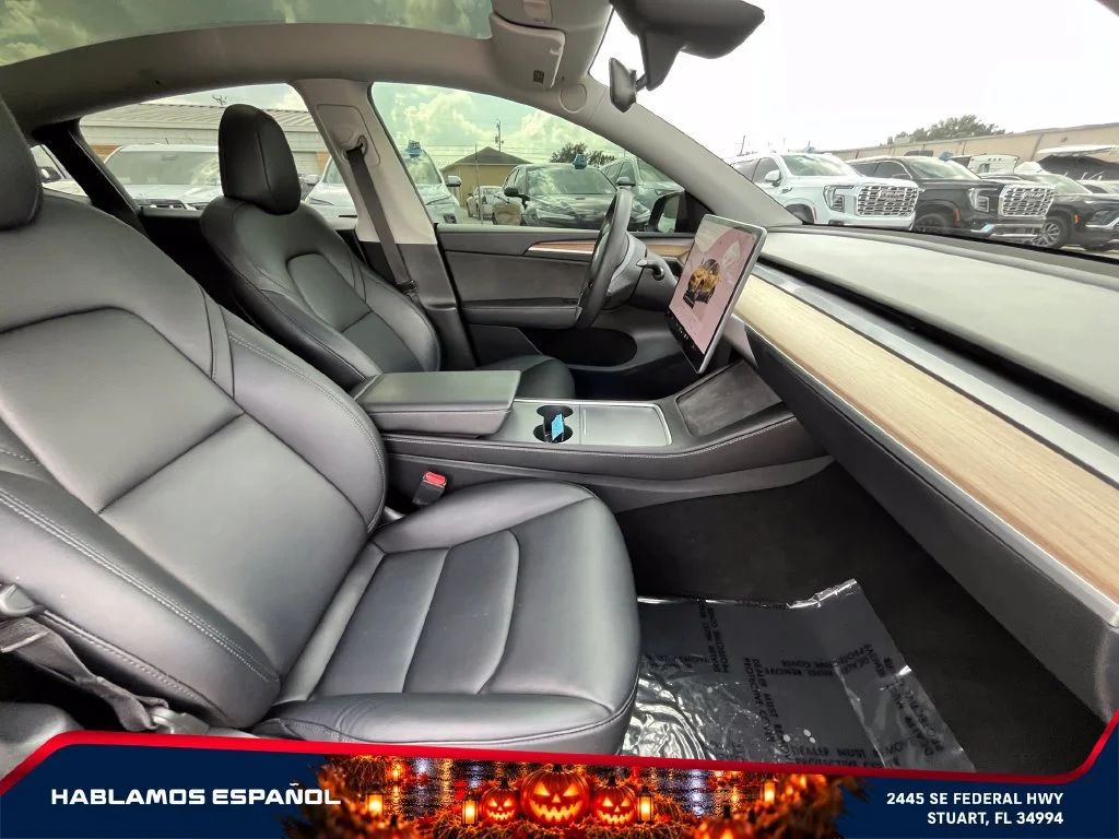 Used 2024  Tesla RWD *Ltd Avail* image 20