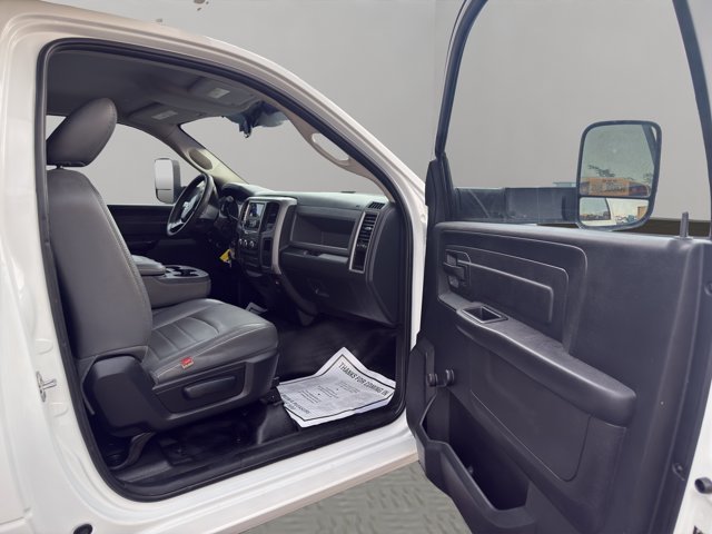 Used 2017 Bright White Clearcoat Ram Tradesman image 24
