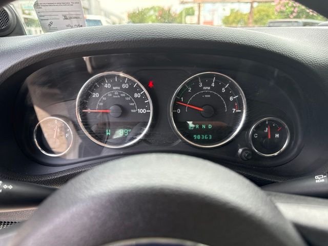 Used 2014 White Jeep Sport image 3