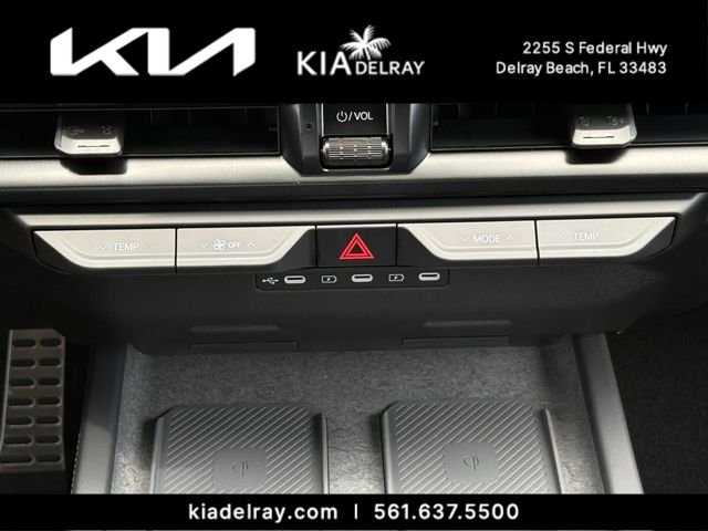 New 2027 Black Jade Green Kia X-LINE SX image 25