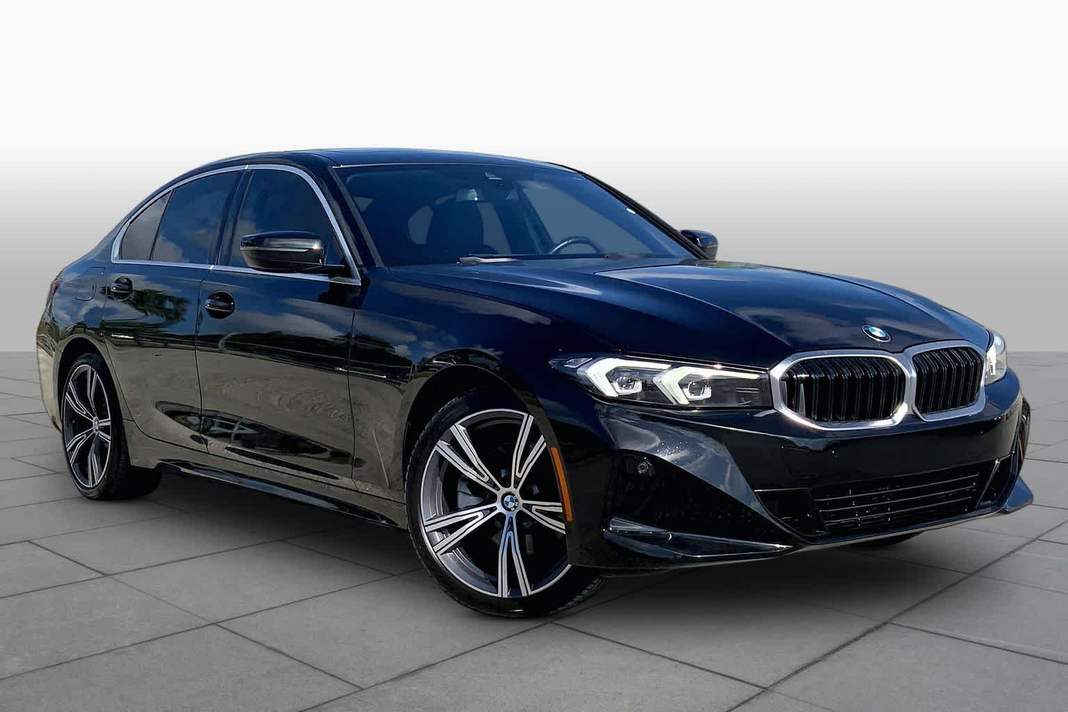 Used 2024 Black Sapphire Metallic BMW 330i image 3