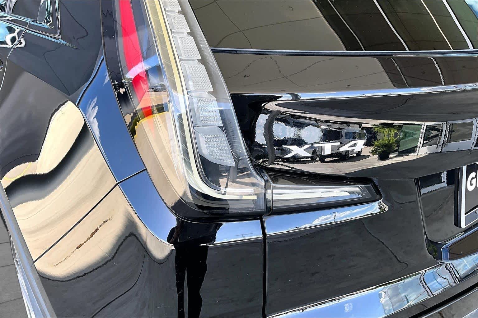 Used 2019 Stellar Black Metallic Cadillac FWD Sport image 25