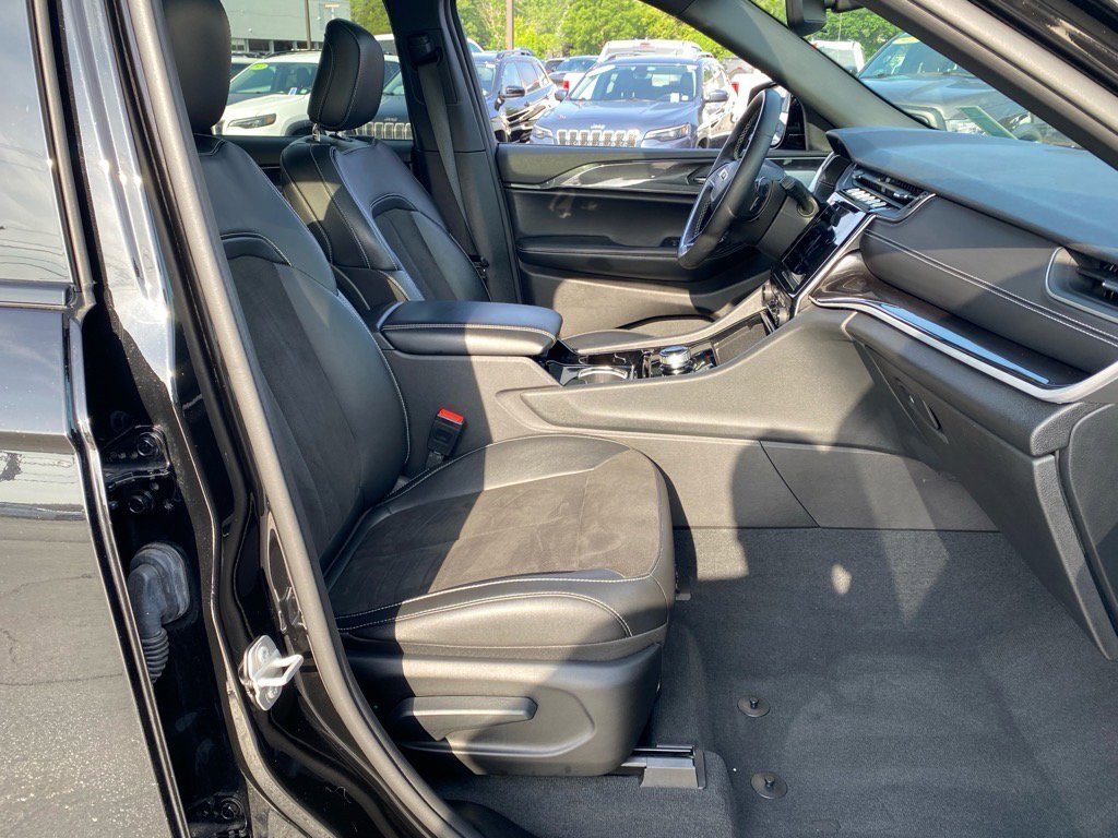 2022 Jeep Grand Cherokee Altitude - Photo 26