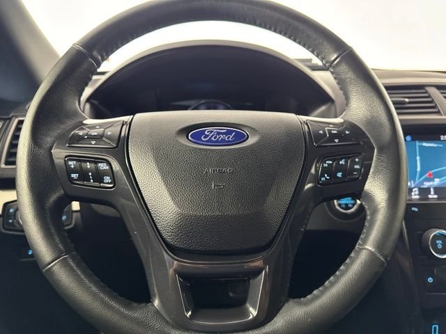 Used 2019 White Ford XLT image 20