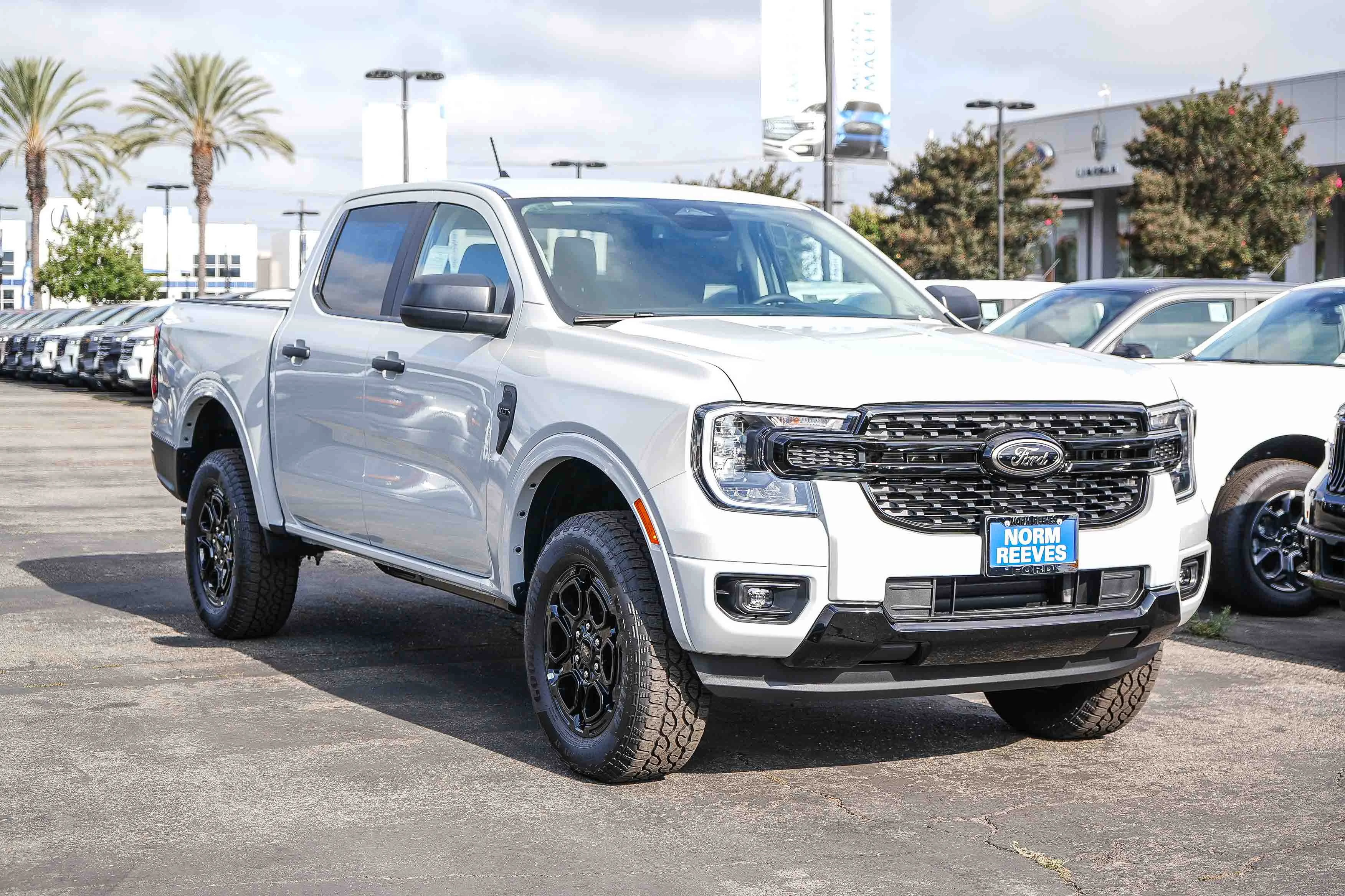 New 2026 Avalanche Ford XLT image 3