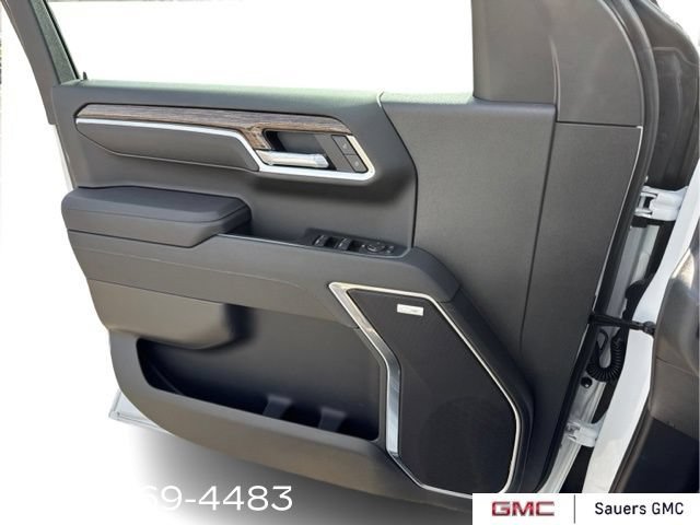 New 2026 Summit White GMC Elevation image 10