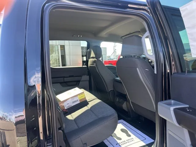 New 2026 Agate Black Metallic Ford F-550® XL image 13