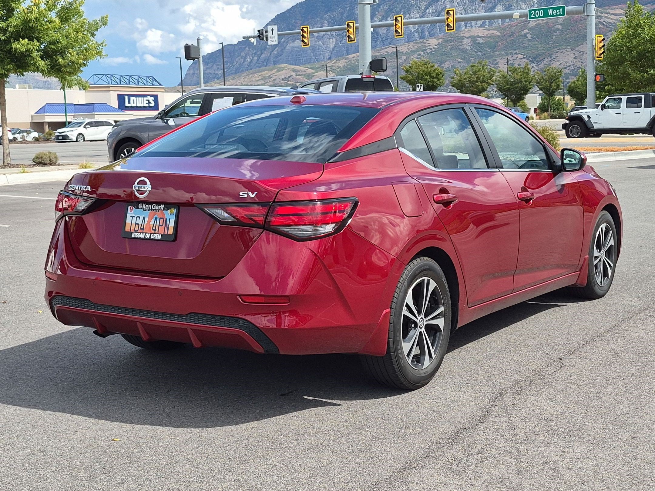 Used 2023 Scarlet Ember Tintcoat Nissan SV image 3