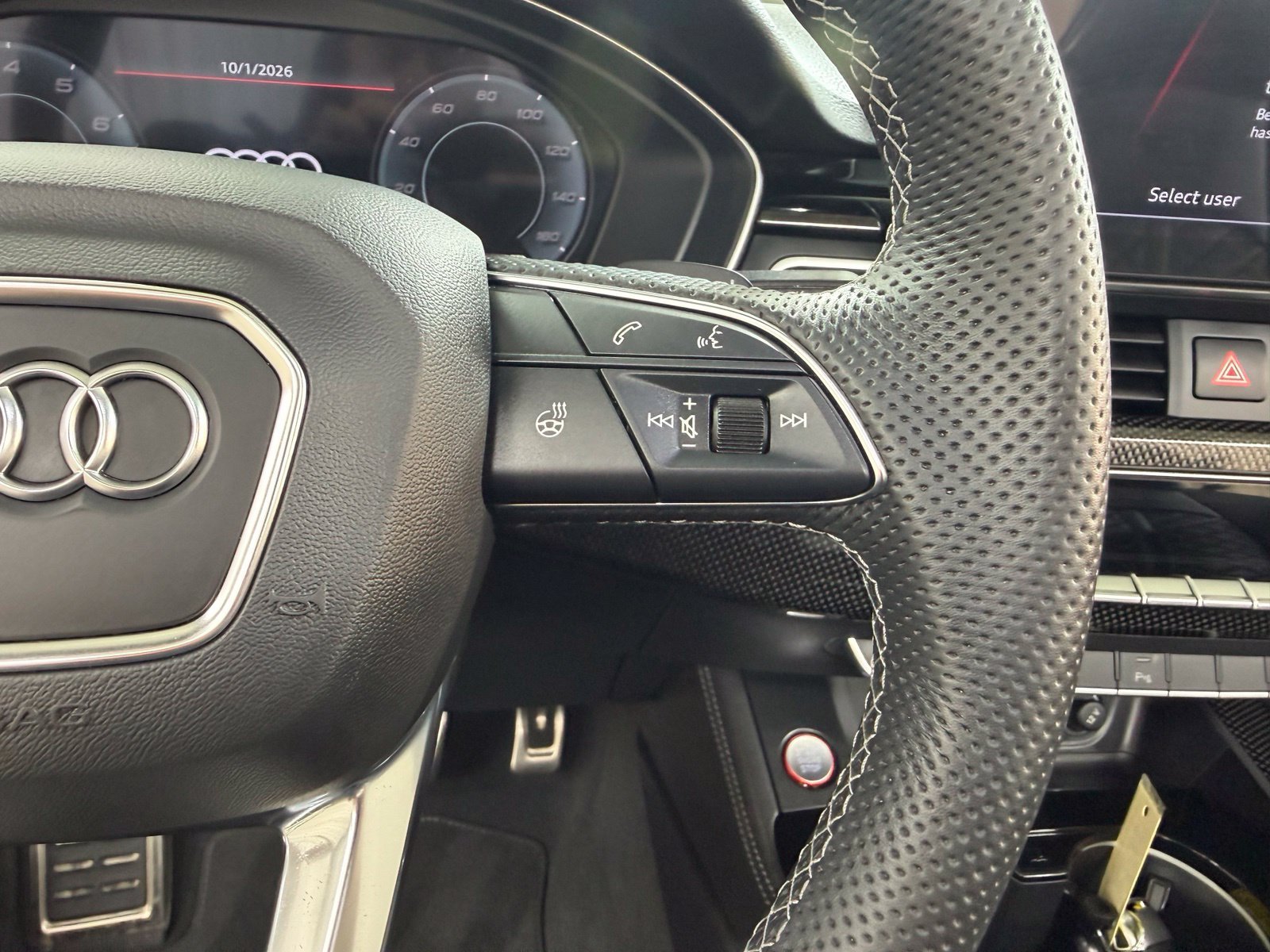 Used 2024  Audi 3.0T Premium Plus image 19