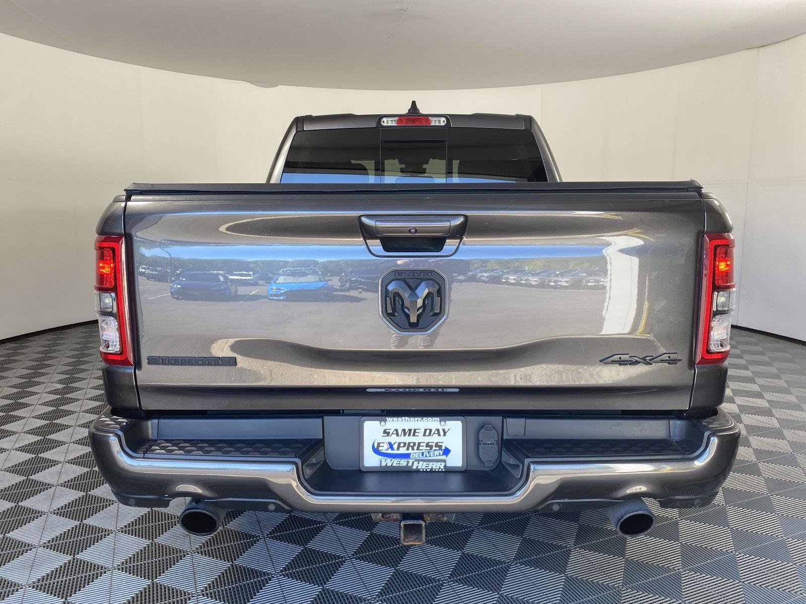 Used 2020 Granite Crystal Metallic Clearcoat Ram Big Horn image 6