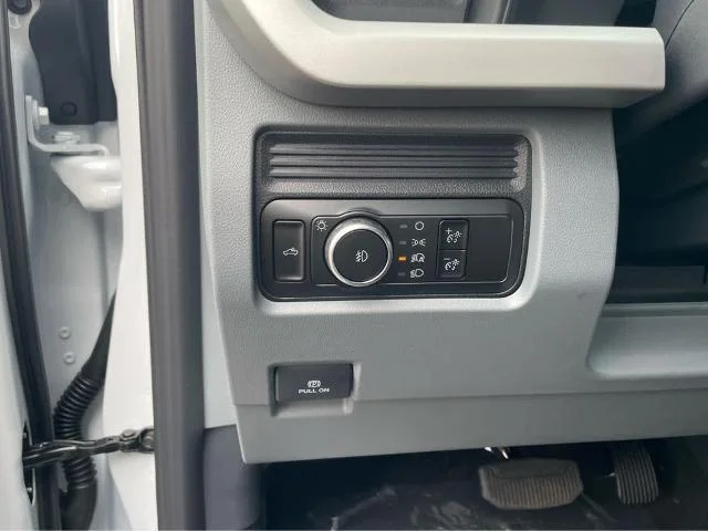 New 2026 Oxford White Ford F-350® XL image 49