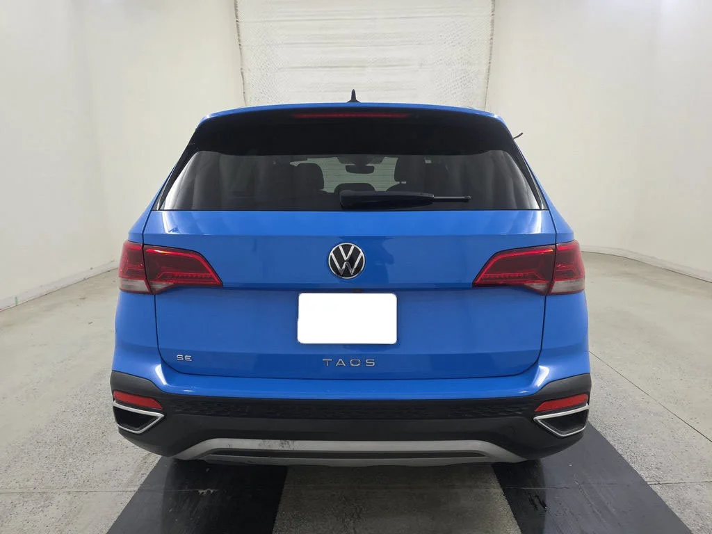Used 2023 Blue Volkswagen 1.5T SE image 3