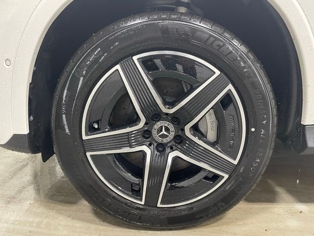 New 2026  Mercedes-Benz GLC 300 image 22