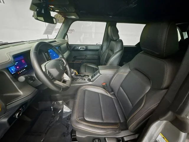 Used 2024 Silver Metallic Ford Badlands image 21
