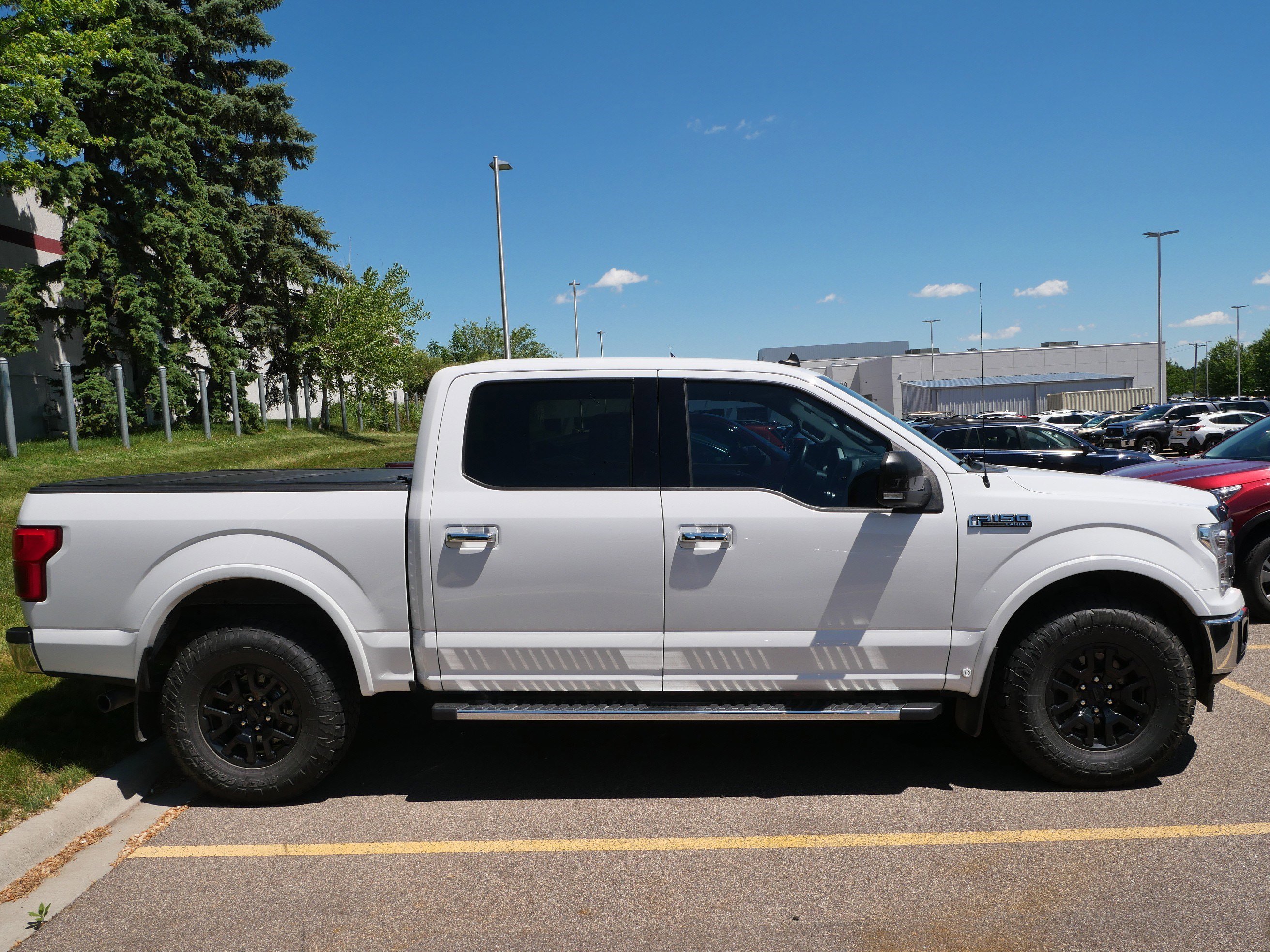 Used 2019 Oxford White Ford LARIAT image 2