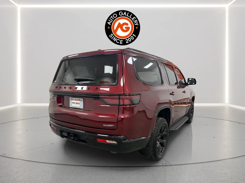 Used 2023 Red Jeep Series II image 3