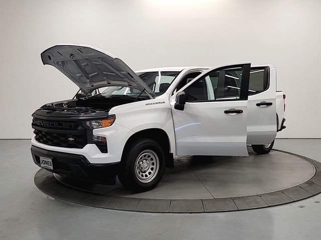 Used 2022 White Chevrolet WT image 11