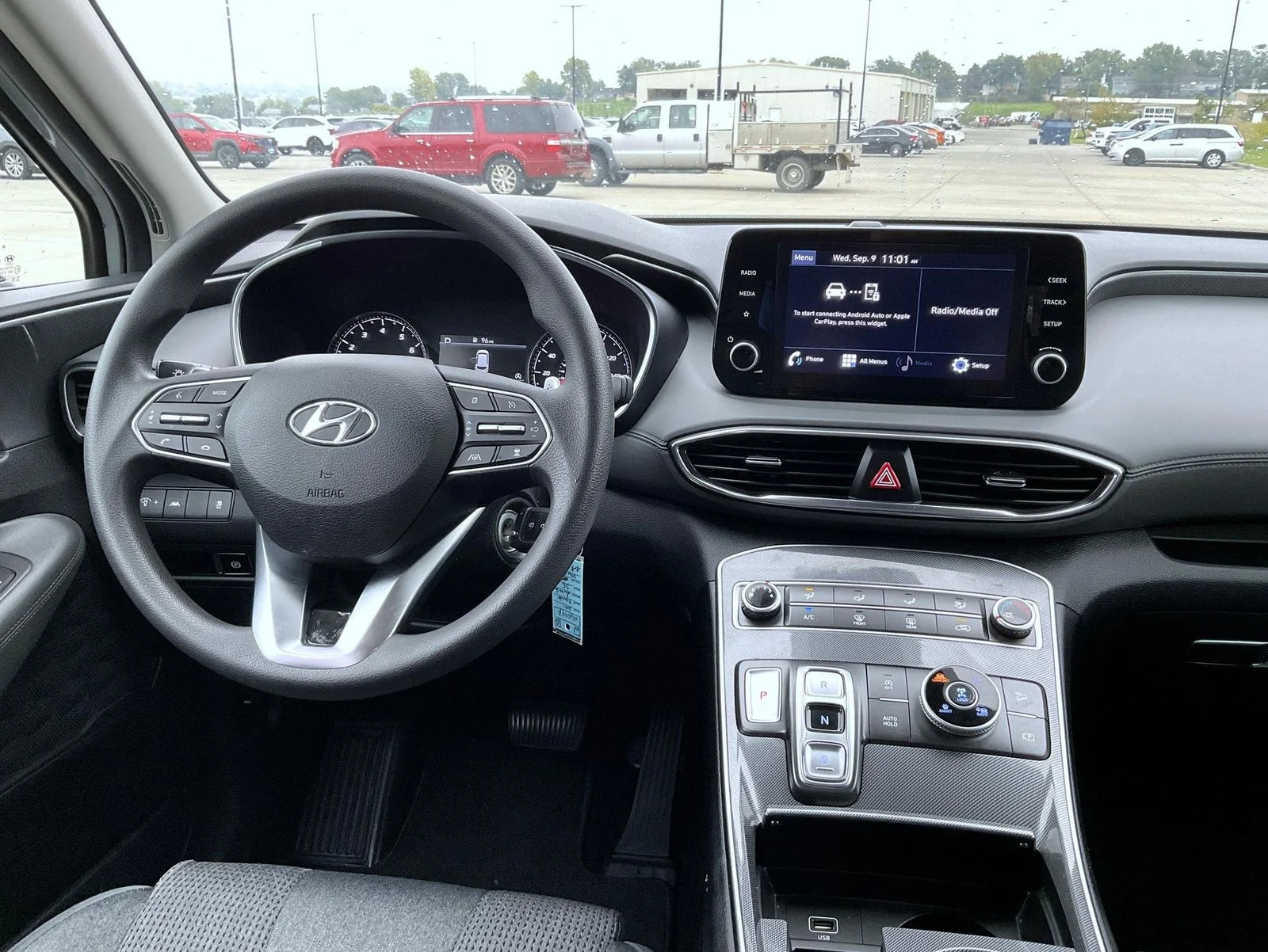 2021 Hyundai Santa Fe SE - Photo 14