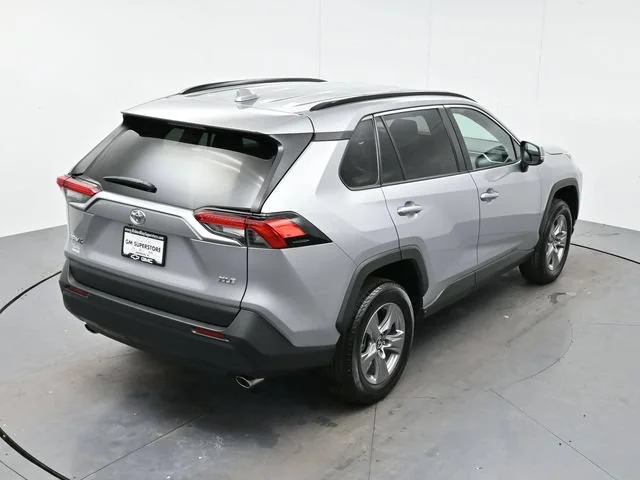 Used 2024 Silver Sky Metall Toyota XLE image 37