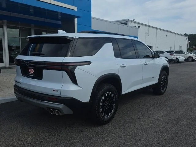 Used 2026 White Chevrolet Z71 image 7