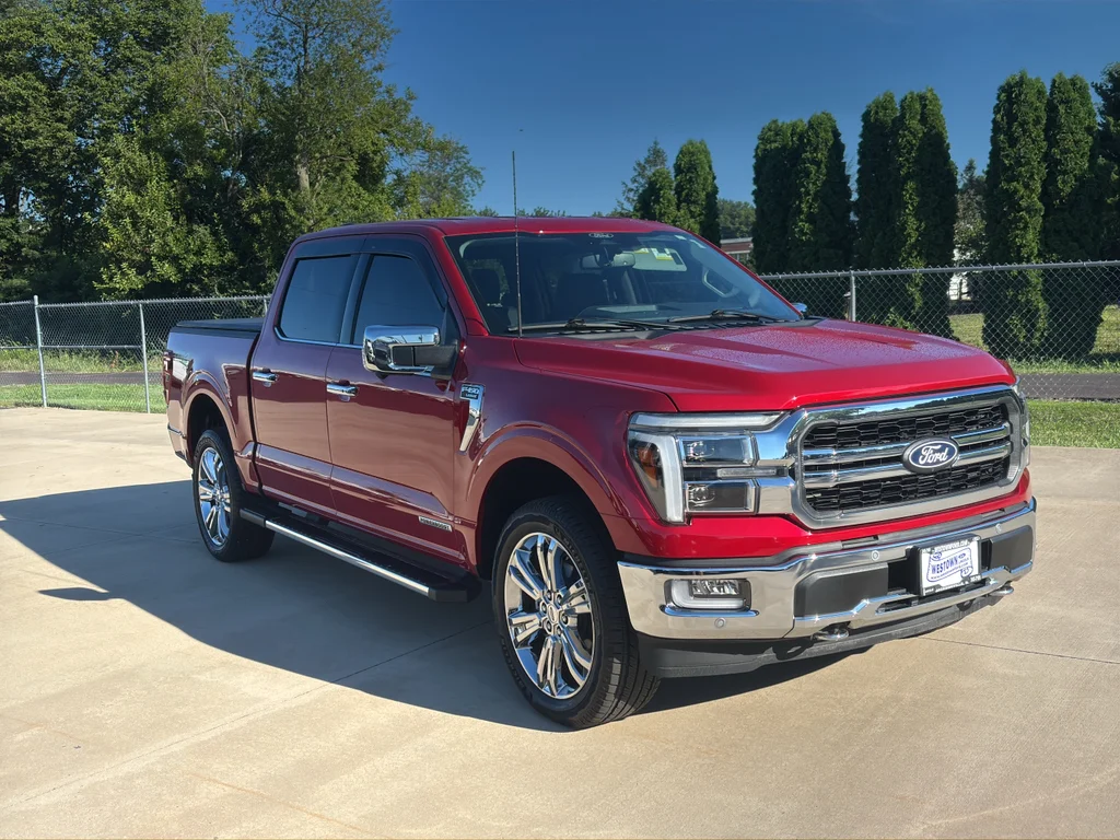 Used 2024 Rapid Red Metallic Tinted Clearcoat Ford LARIAT image 23