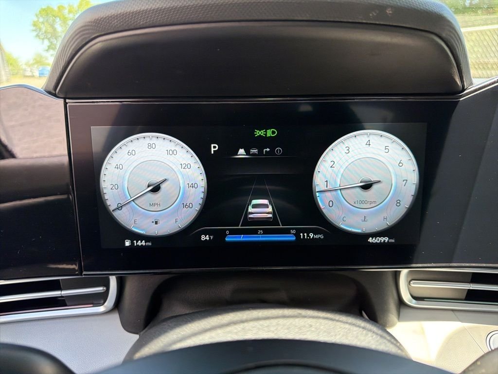 2025 Hyundai Elantra Limited - Photo 26