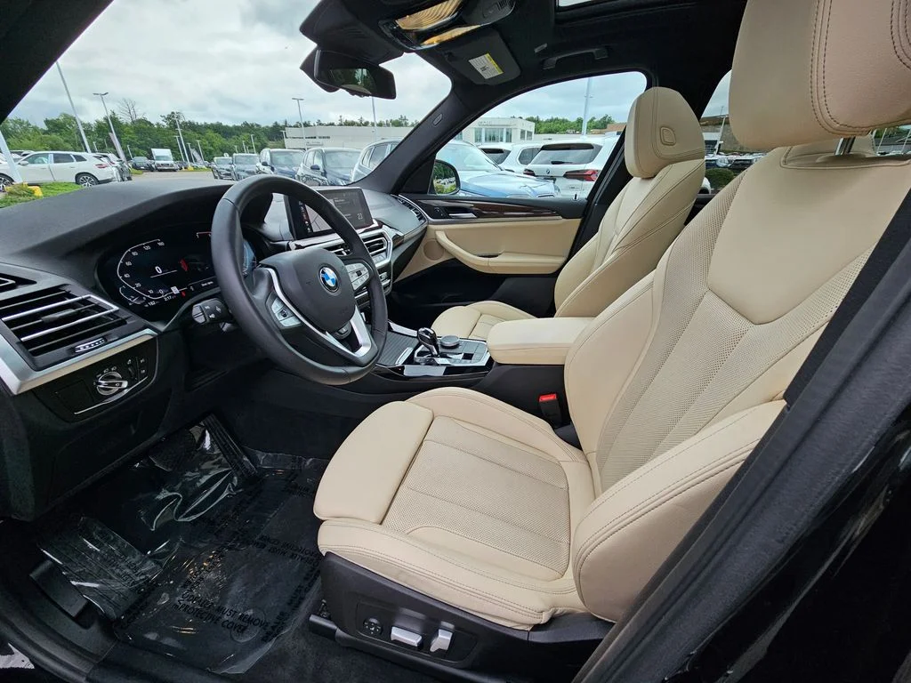 Certified Used 2023 Jet Black BMW xDrive30i image 13