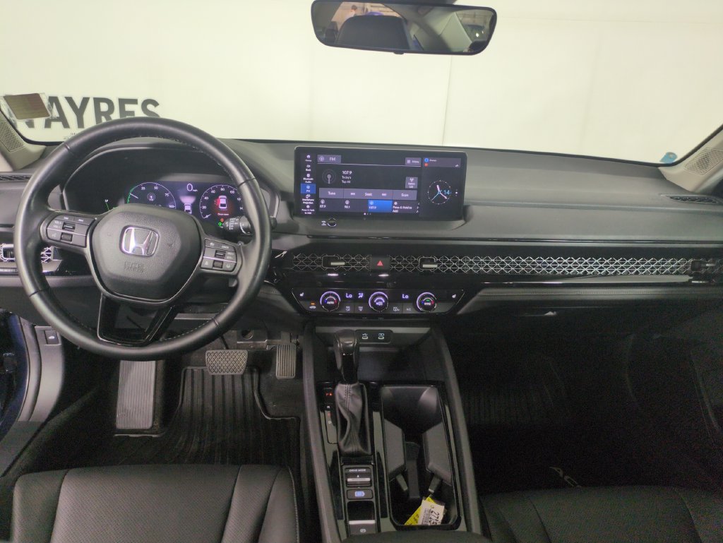 2024 Honda Accord Hybrid EX-L - Photo 18