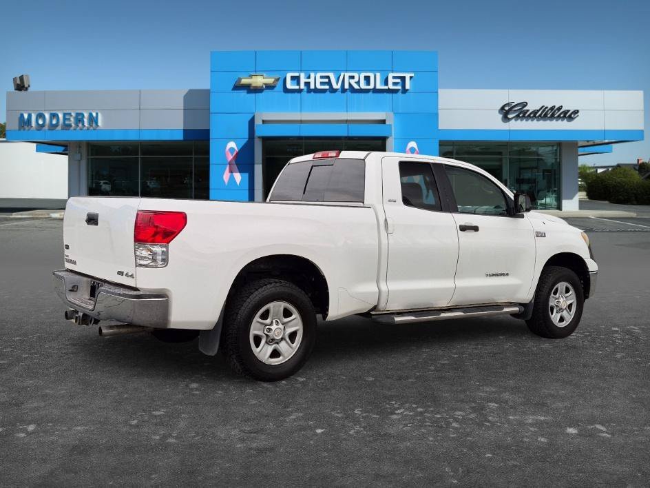 Used 2013 White Toyota GRADE image 5