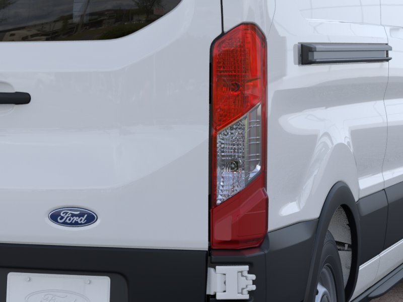 New 2026 Oxford White Ford Cargo Van image 21