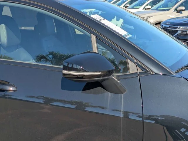 2025 Kia Sportage X-Pro - Photo 11