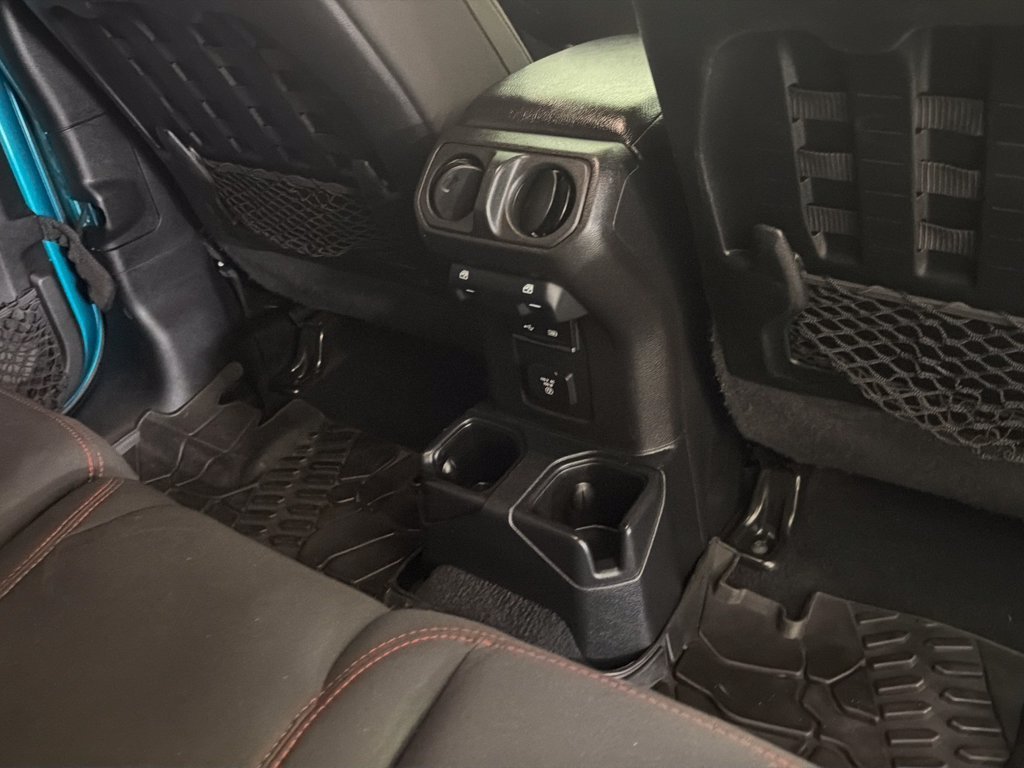 Used 2020 Teal Jeep Rubicon 4x4 image 29