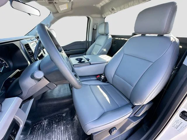 New 2026 Oxford White Ford XL image 14