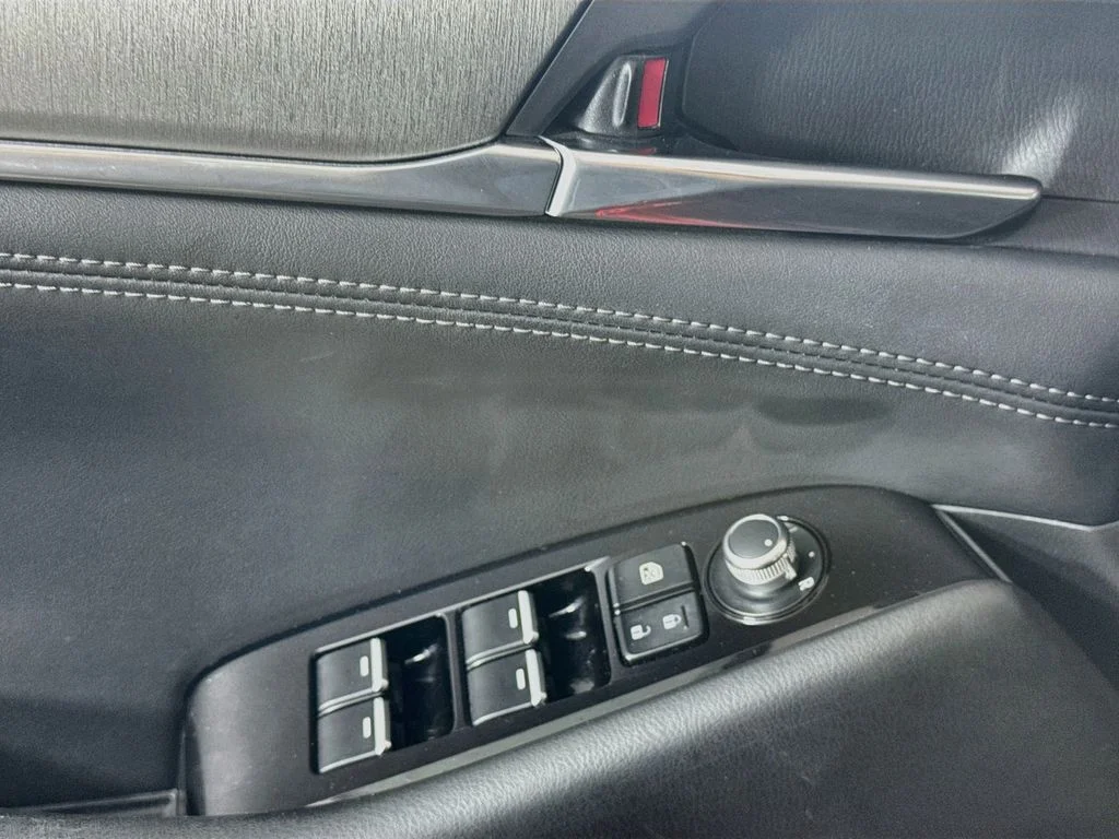 Used 2021 Red Mazda Touring image 22