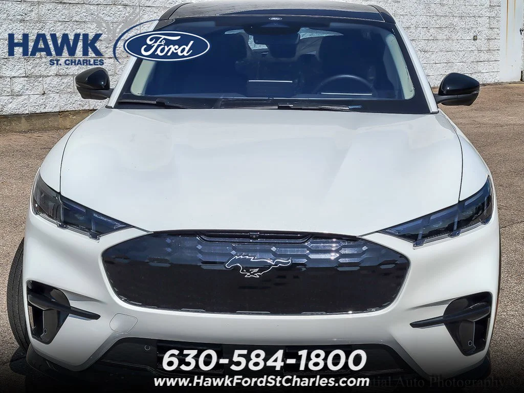 New 2026 Star White Metallic Tri-coat Ford Premium image 3
