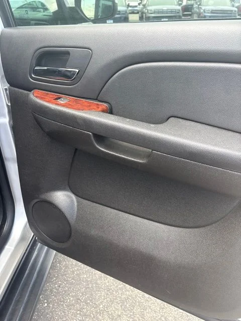 Used 2014 Silver Chevrolet LT image 23