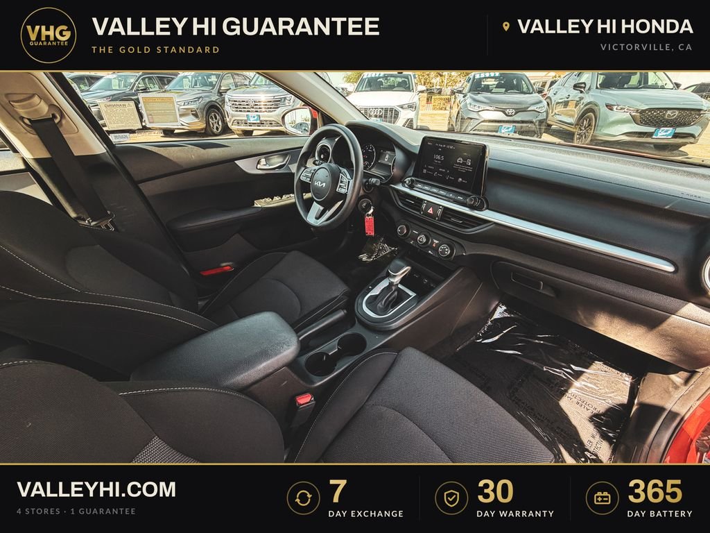 Used 2023 Red Kia LXS image 18