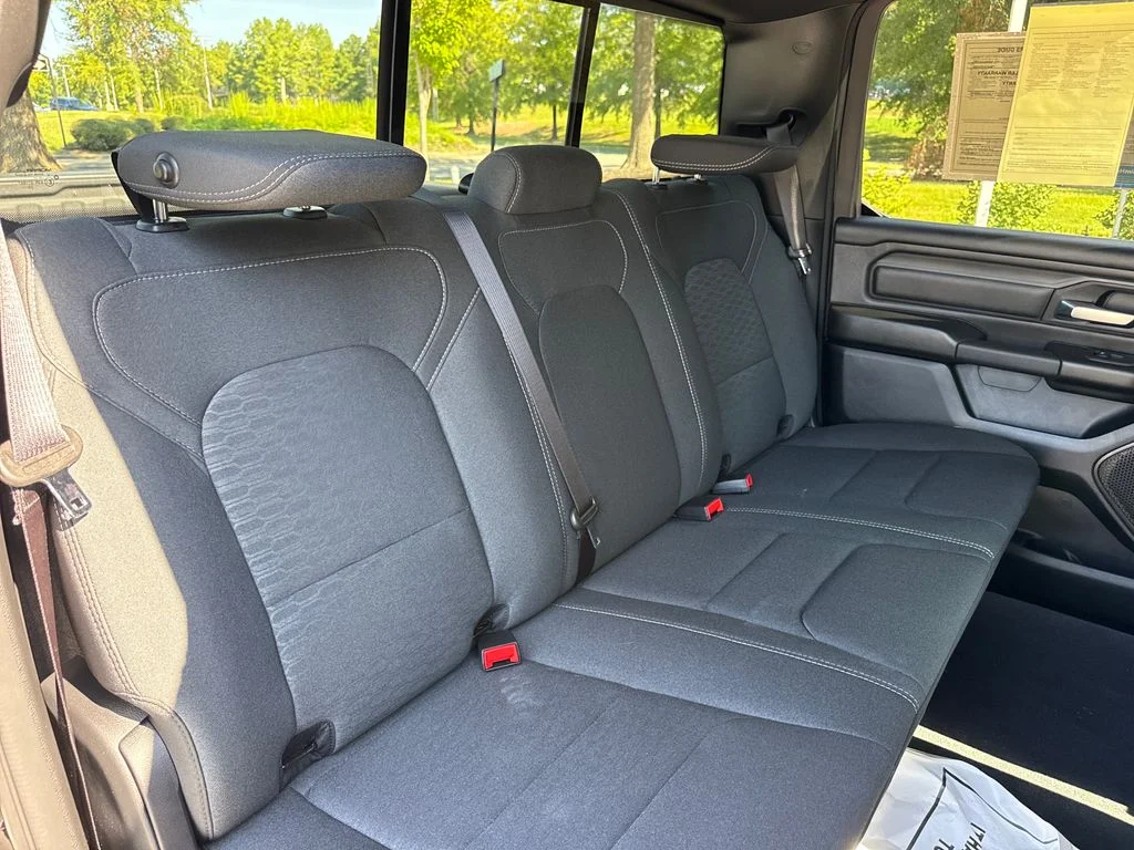 2026 RAM Ram 1500 Pickup Express - Photo 34