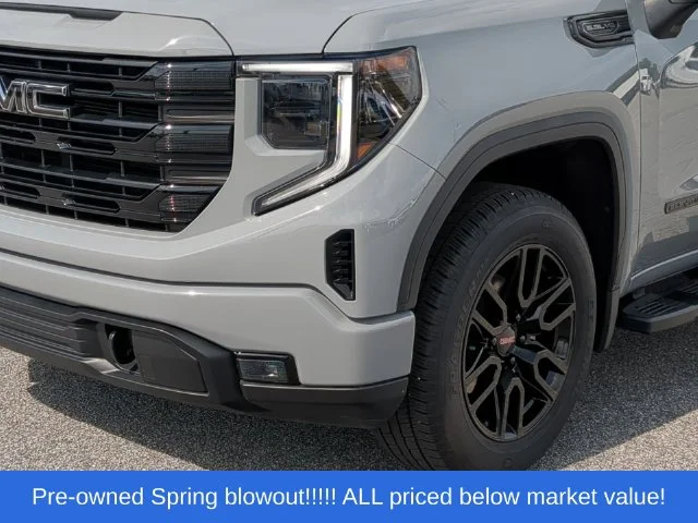 Used 2024 Gray GMC Elevation image 17