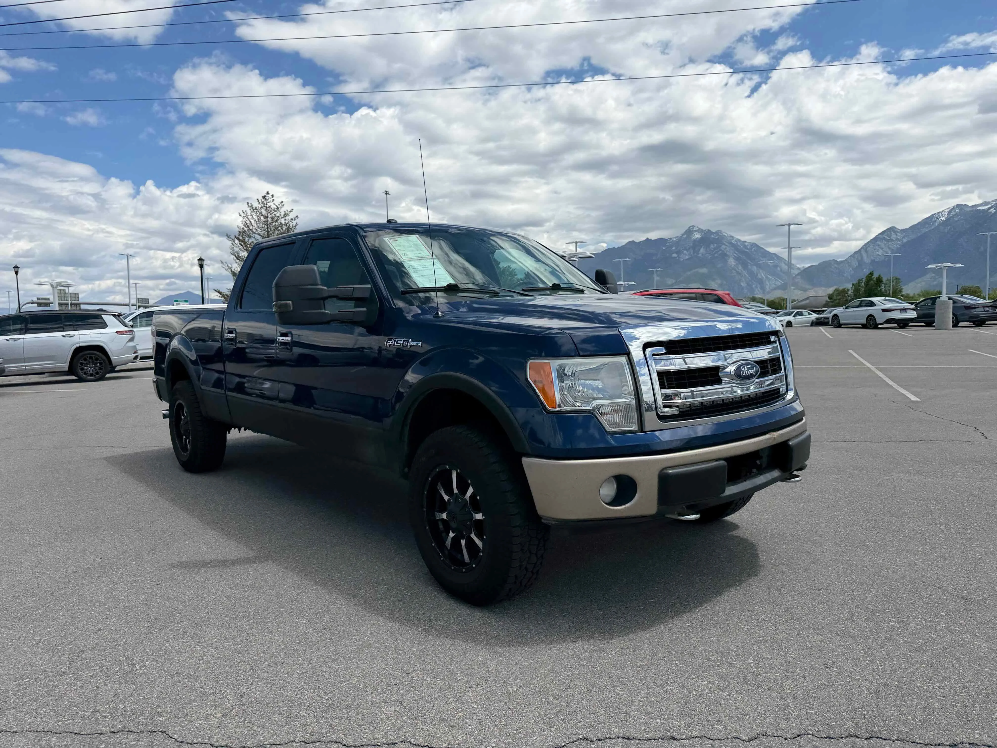 Used 2011 Blue Ford FX4 image 9