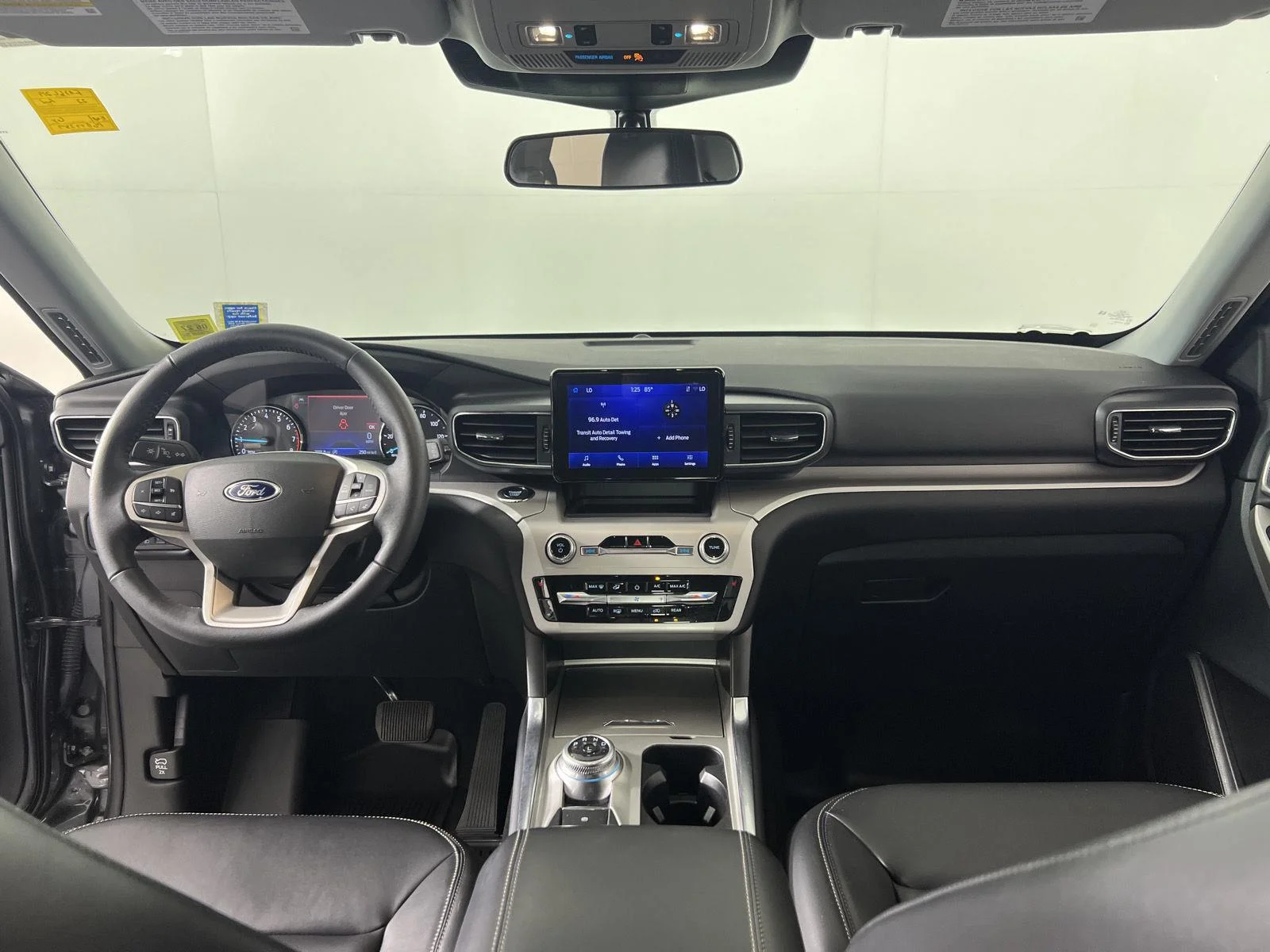 Used 2023 Carbonized Gray Ford XLT image 4