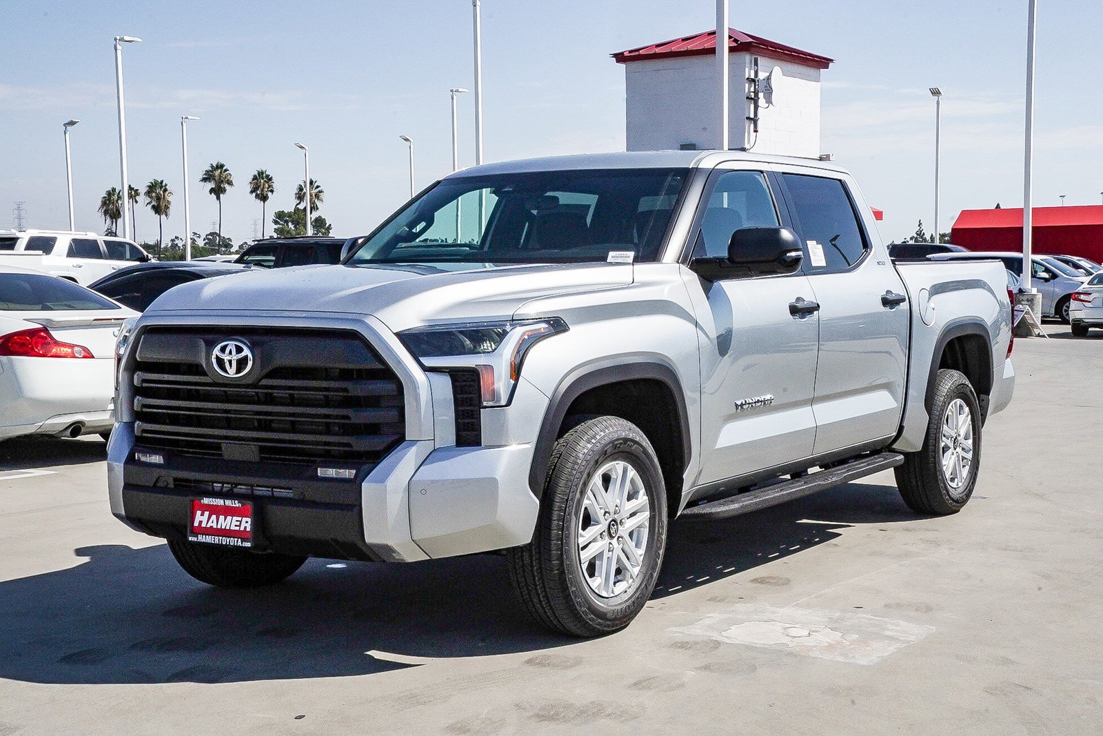 2026 Toyota Tundra SR5 - Photo 3