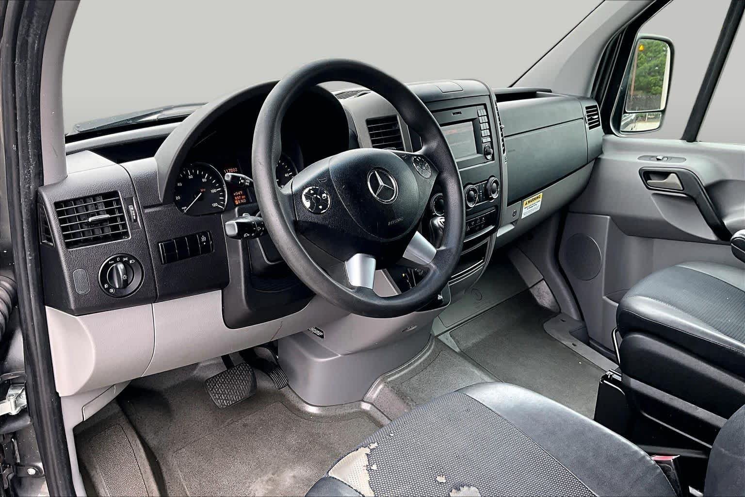 Used 2018 Graphite Gray Metallic Mercedes-Benz  image 18