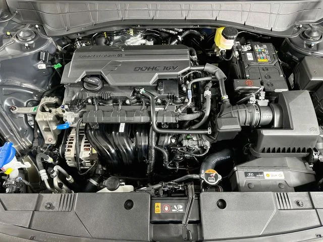 New 2026 Hyundai KONA SEL Sport