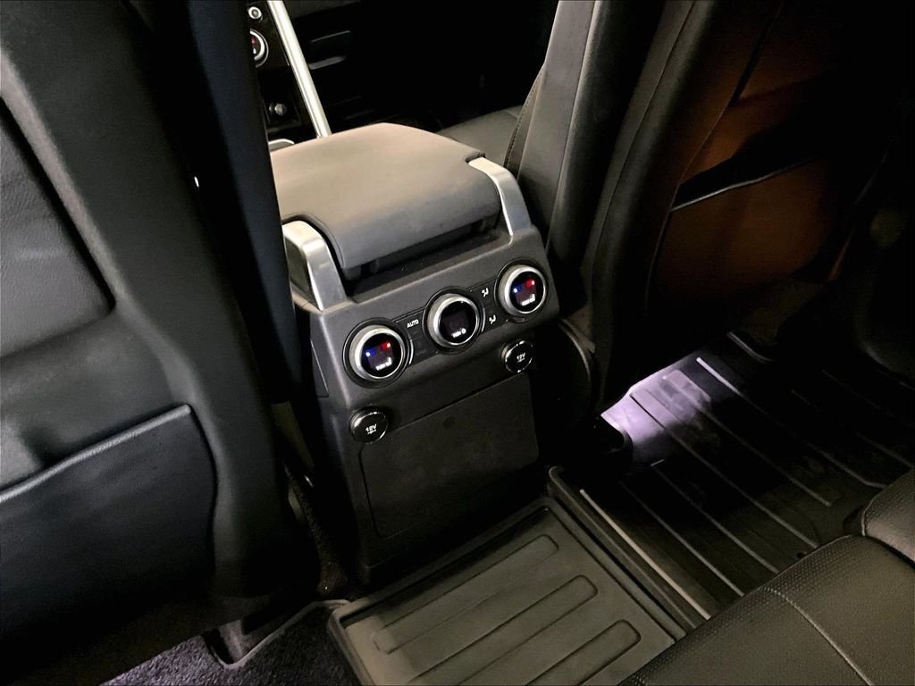 Used 2020 Gray Land Rover HSE image 29
