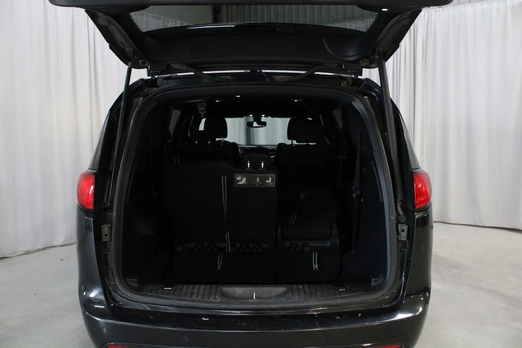 Used 2019 Black Chrysler Touring L Plus image 30