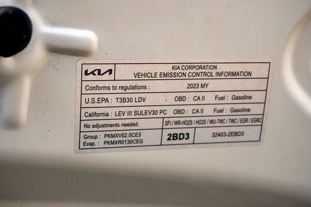 Used 2023 White Kia LX image 31