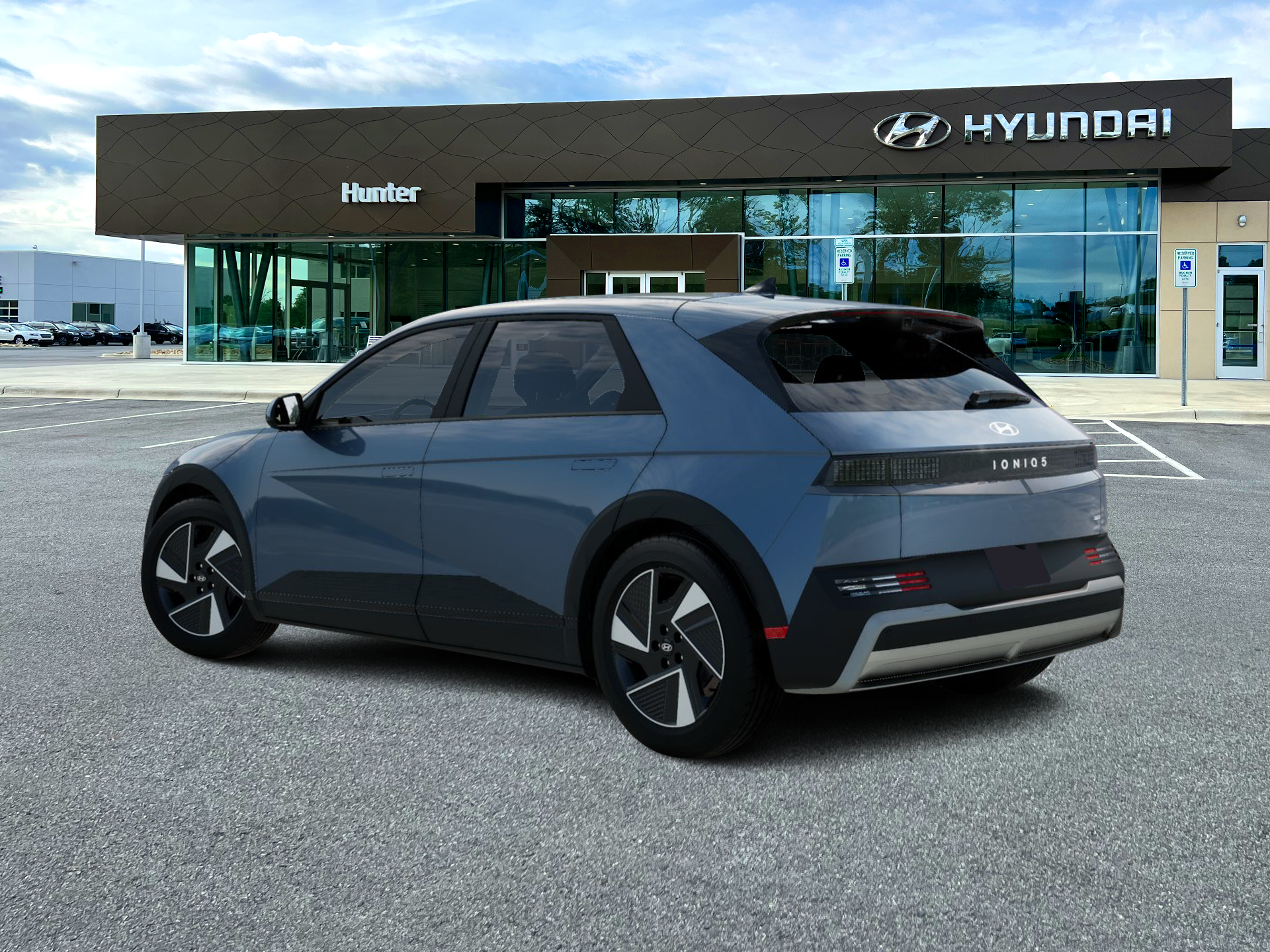 New 2027 Lucid Blue Hyundai SE image 4