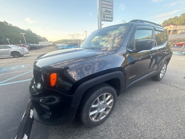 Certified Used 2021 Black Jeep Latitude image 4