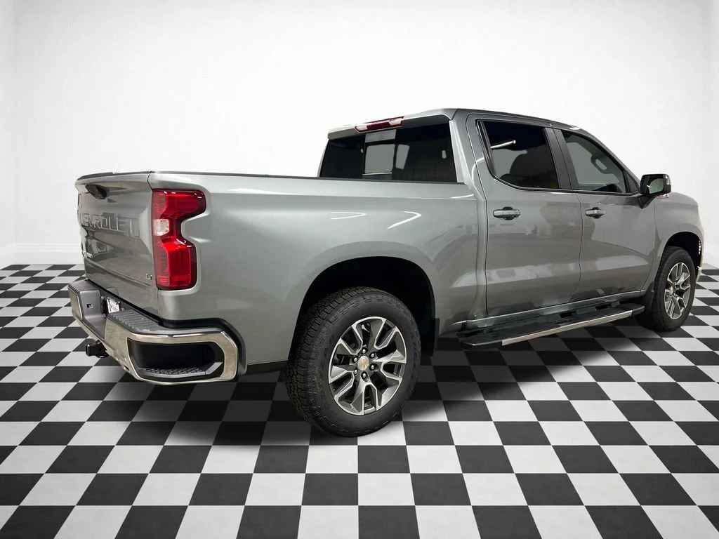 2026 Chevrolet Silverado 1500 LT - Photo 8